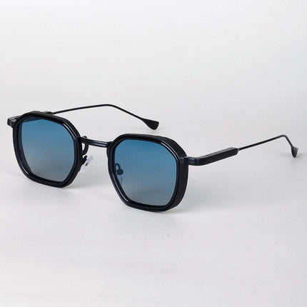 Anteojos de sol Alain Delon de metal negro, lentes oscuras con UV400, diseño angular minimalista para hombres.