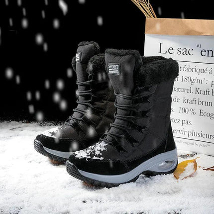 Botas de invierno negras para mujer, con forro de felpa, ideales para clima frío y nevado. Elegancia y comodidad.