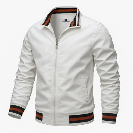 Campera Bomber OutdoorPro impermeable blanca para hombres, diseño versátil con cuello alto y detalles a rayas, ideal para el aire libre.