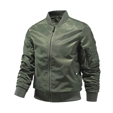 Campera Bomber hombre, tela verde militar, diseño casual, ajuste moderno, ideal para estilo urbano.
