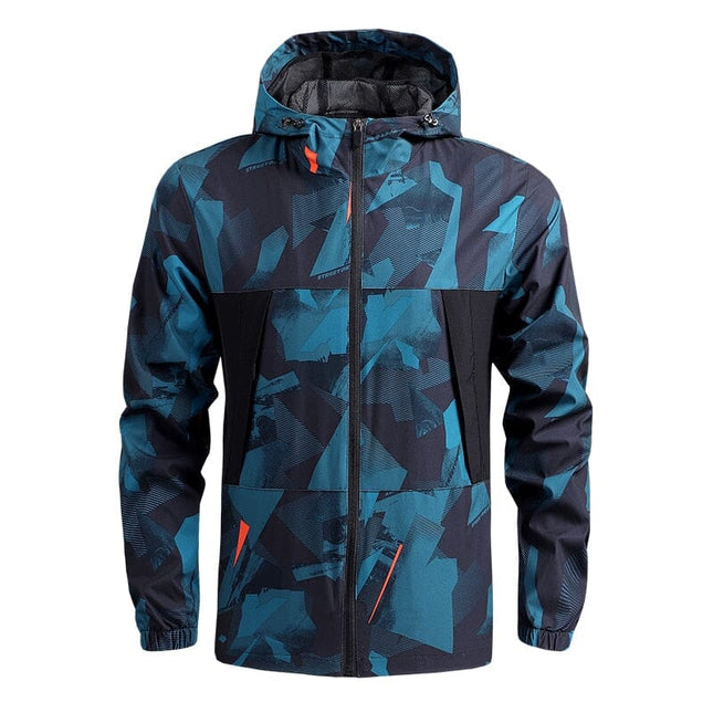 Campera corta rompeviento moderna para hombre, camuflado azul, con capucha ajustable y cierre frontal, material resistente al viento.