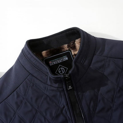 Campera Laurent Luxury azul oscuro para hombres, de material acolchado con interior de piel sintética suave, elegante y abrigada.