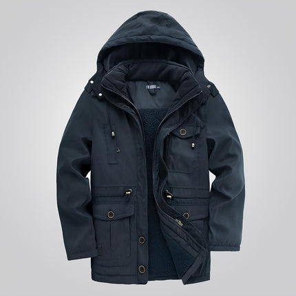 Campera Outwear para hombre, negra, interior afelpado, soporte térmico hasta 0°C, moderna y respirable.
