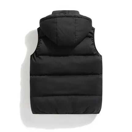 Chaleco ThermoShield negro sin mangas para hombre, capucha desmontable, ideal para otoño e invierno frío.