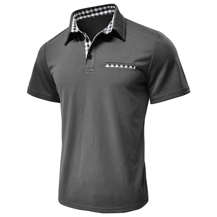 Chomba de algodón peinado gris con detalles vichy en cuello y bolsillo, corte entallado, ideal para hombres elegantes.