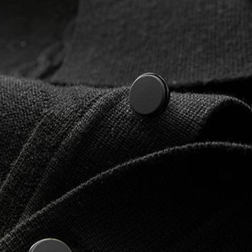 Polo Saint Jacques negro de algodón, tejido chevrón, para hombres. Estilo sofisticado y cómodo para diversas ocasiones.