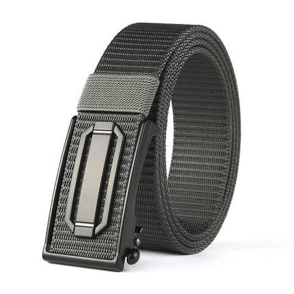 Cinto masculino John Karlo, color negro, material de lona resistente, ideal para un estilo casual y moderno.