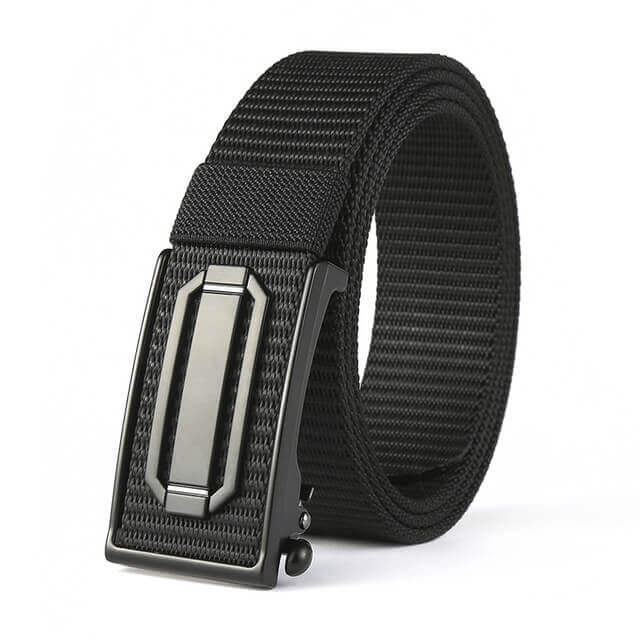 Cinto John Karlo de nylon negro para hombres, hebilla metálica robusta, diseño moderno y elegante.