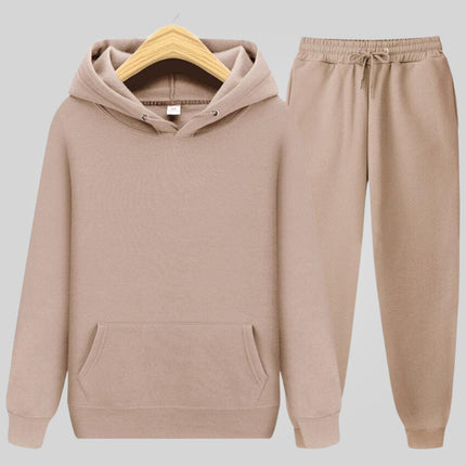 Conjunto para hombre color beige, buzo con capucha y pantalón, tela suave y respirable, ideal para comodidad diaria.