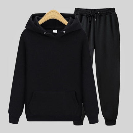 Conjunto Free Way para hombre, buzo con capucha y pantalón, tejido negro suave y respirable, ideal para uso diario.