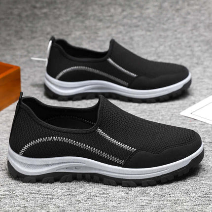 Mocasín negro para hombre, tejido transpirable y suela suave, ideal para comodidad diaria y estilo casual.