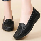 Black / 35