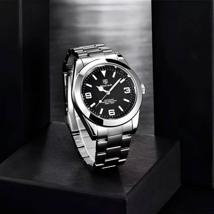 Reloj automático Benyar Success, acero inoxidable, esfera negra, elegante, para entusiastas acuáticos y buceadores.