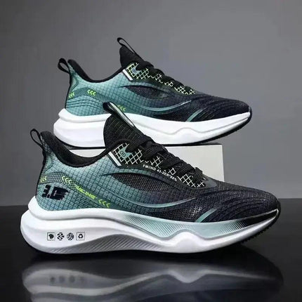 Zapatillas deportivas hombre 2025, transpirables, suela suave, color negro y verde, diseño moderno para running.