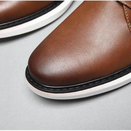 Zapatos de hombre ZENITHI casual, cuero marrón, detalles elegantes con cordones, diseño urbano y sofisticado.