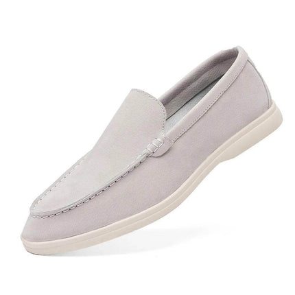 Zapatos informales sin cordones de gamuza beige para hombre, diseño elegante y cómodo, ideales para uso diario.
